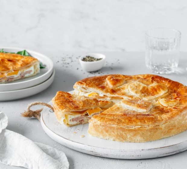 Bacon & Egg Pie