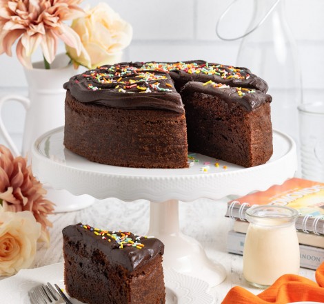 Gluten Free Chocolate Buttermilk Cake PORTRAIT Low Res
