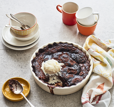 Chocolate self saucing pudding 450x450