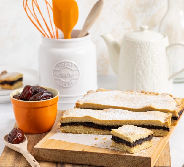 Caramel Date Fingers